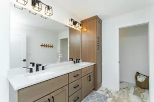 1870 Hadley Hills Dr NE, Rochester, MN 55906 - Photo 43