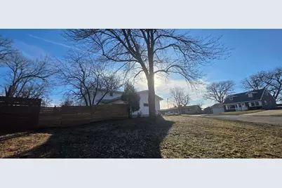 1106 Foothills Circle, Albert Lea, MN 56007 - Photo 7