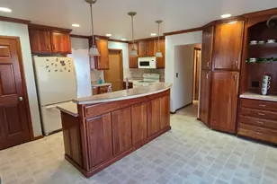 1106 Foothills Cir, Albert Lea, MN 56007 - Photo 15