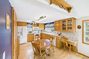 20556 Elkview Rd, Richmond, MN 56368 - Photo 9