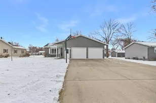 571 4th St NW, Richmond, MN 56368 - Photo 31