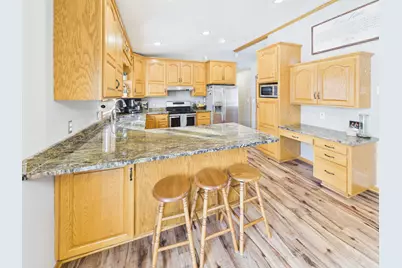 571 4th Street NW, Richmond, MN 56368 - Photo 3