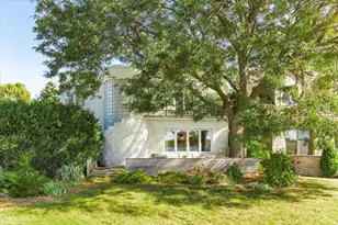 1800 E Shore Dr, Maplewood, MN 55109 - Photo 3