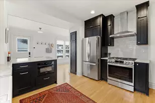 200 W 40th St, Minneapolis, MN 55409 - Photo 17