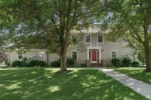 800 27th St SW, Austin, MN 55912 - Photo 1