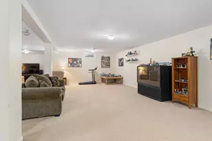 800 27th St SW, Austin, MN 55912 - Photo 57