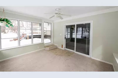 8125 Spring Valley Road, Waconia, MN 55387 - Photo 29