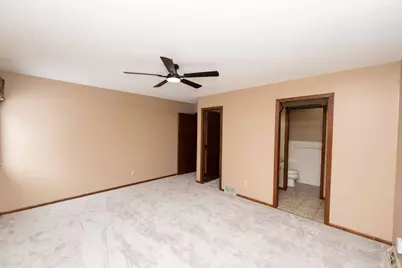 8125 Spring Valley Road, Waconia, MN 55387 - Photo 17