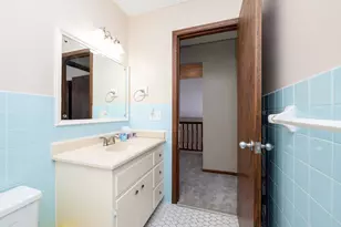 8125 Spring Valley Rd, Waconia, MN 55387 - Photo 15