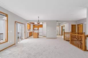 8724 Callahan Trail, Inver Grove Heights, MN 55076 - Photo 11