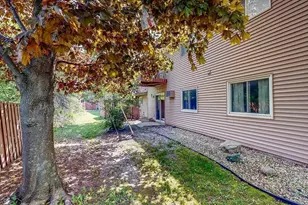 2604 4th Ave NE, Rochester, MN 55906 - Photo 17