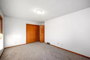 1224 S Ramsey St, Blue Earth, MN 56013 - Photo 31