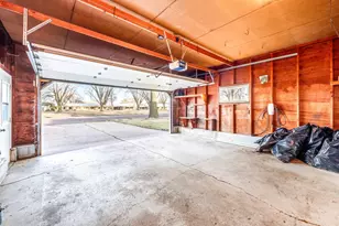 1224 S Ramsey St, Blue Earth, MN 56013 - Photo 41