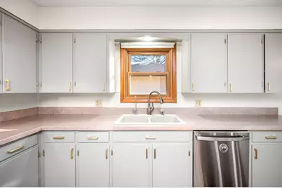 1224 S Ramsey Street, Blue Earth, MN 56013 - Photo 17