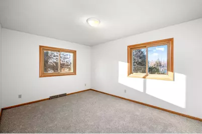 1224 S Ramsey Street, Blue Earth, MN 56013 - Photo 25