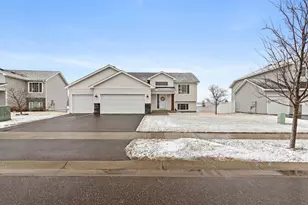 624 Emmy Ln, Hanover, MN 55341 - Photo 1