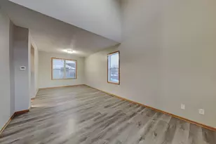 9049 Garland Ln N, Maple Grove, MN 55311 - Photo 5