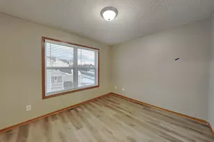 9049 Garland Ln N, Maple Grove, MN 55311 - Photo 15