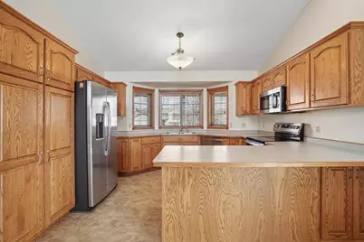 8895 Farmstead Avenue, Monticello, MN 55362 - Photo 11