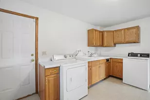 8895 Farmstead Ave, Monticello, MN 55362 - Photo 35