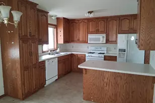 711 Sunwood Park Dr, Waite Park, MN 56387 - Photo 7