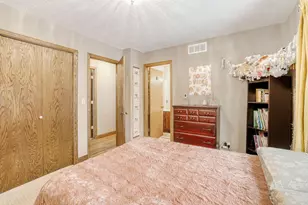 8015 Cooper Ave, Inver Grove Heights, MN 55076 - Photo 17