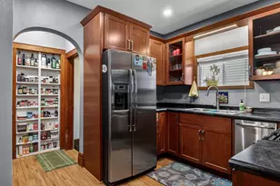 505 Summer St, Eau Claire, WI 54701 - Photo 9