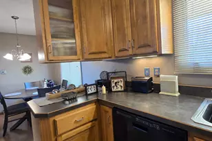 807 7th Ave SE, Pipestone, MN 56164 - Photo 7
