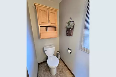 807 7th Avenue SE, Pipestone, MN 56164 - Photo 11