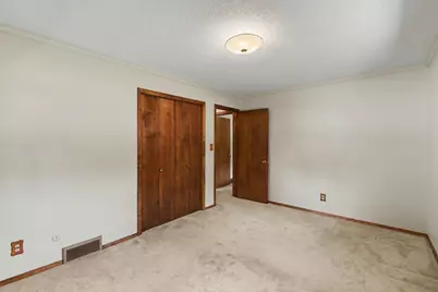 807 7th Avenue SE, Pipestone, MN 56164 - Photo 21