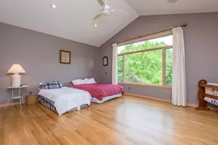 880 Vineland Ct, Chanhassen, MN 55317 - Photo 13