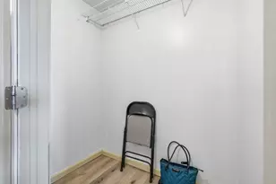 78 10th St E, Saint Paul, MN 55101 - Photo 9