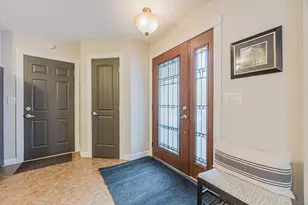 2202 15th Ave S, Fargo,  58103 - Photo 5