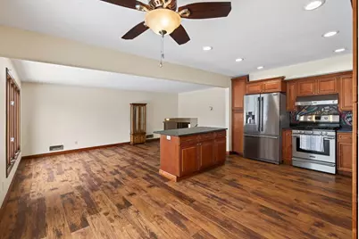 3448 Georgia Avenue N, Crystal, MN 55427 - Photo 9