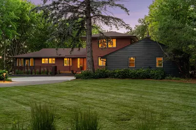 3369 Snelling Avenue N, Arden Hills, MN 55112 - Photo 3