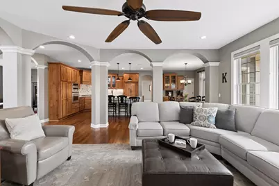 572 Spruce Circle, Eagan, MN 55123 - Photo 5