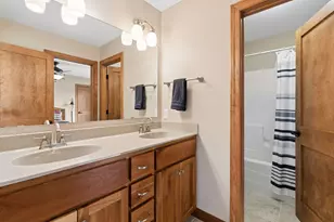 572 Spruce Cir, Eagan, MN 55123 - Photo 51