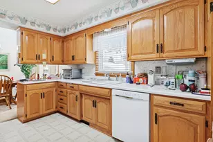 1484 Dieter St, Saint Paul, MN 55106 - Photo 11