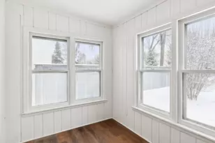 1497 Margaret St, Saint Paul, MN 55106 - Photo 11