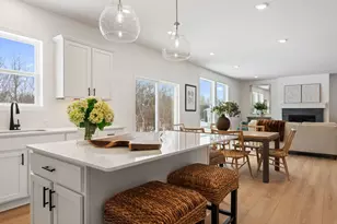 1918 Timber Ln, Carver, MN 55315 - Photo 9