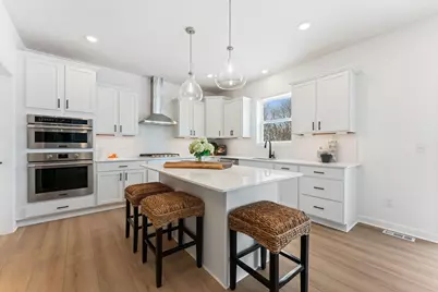 1918 Timber Lane, Carver, MN 55315 - Photo 5