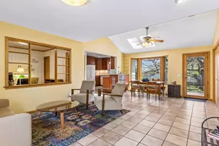 4860 Woodridge Ct, Minnetonka, MN 55345 - Photo 3