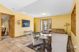 4860 Woodridge Ct, Minnetonka, MN 55345 - Photo 5