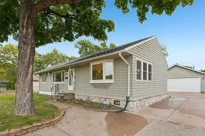 2017 Brookview Drive, Brooklyn Center, MN 55430 - Photo 3