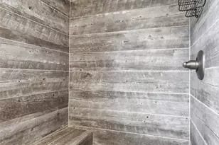 2115 Marquis Rd, Golden Valley, MN 55427 - Photo 23