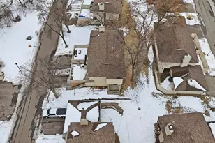 2115 Marquis Rd, Golden Valley, MN 55427 - Photo 43