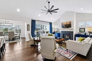 4052 Vista View Dr, Chaska, MN 55318 - Photo 11