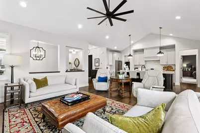 4052 Vista View Drive, Chaska, MN 55318 - Photo 15