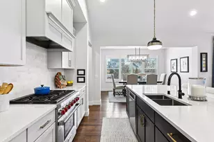 4052 Vista View Dr, Chaska, MN 55318 - Photo 21