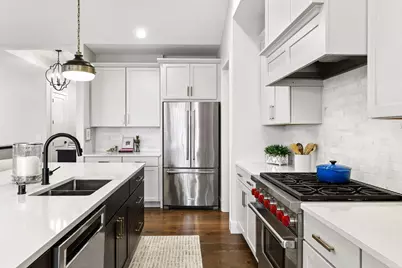 4052 Vista View Drive, Chaska, MN 55318 - Photo 19